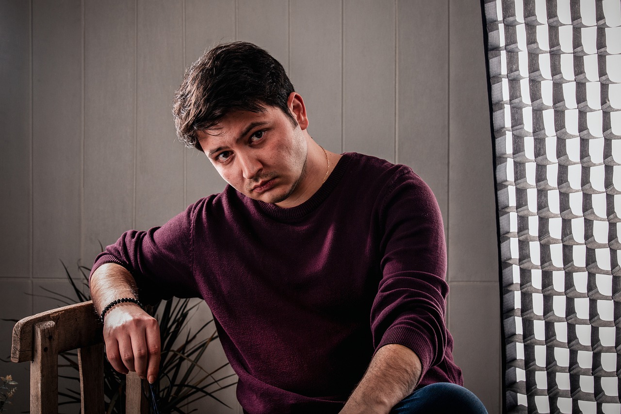 Man Portrait Model Pose Face Male  - PagArt_ / Pixabay