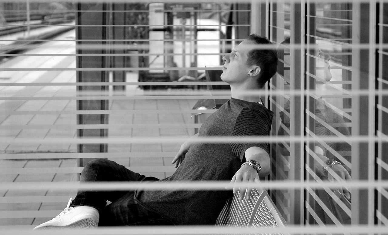 Man Seat Railway Station Sitting - MichaelUrban / Pixabay