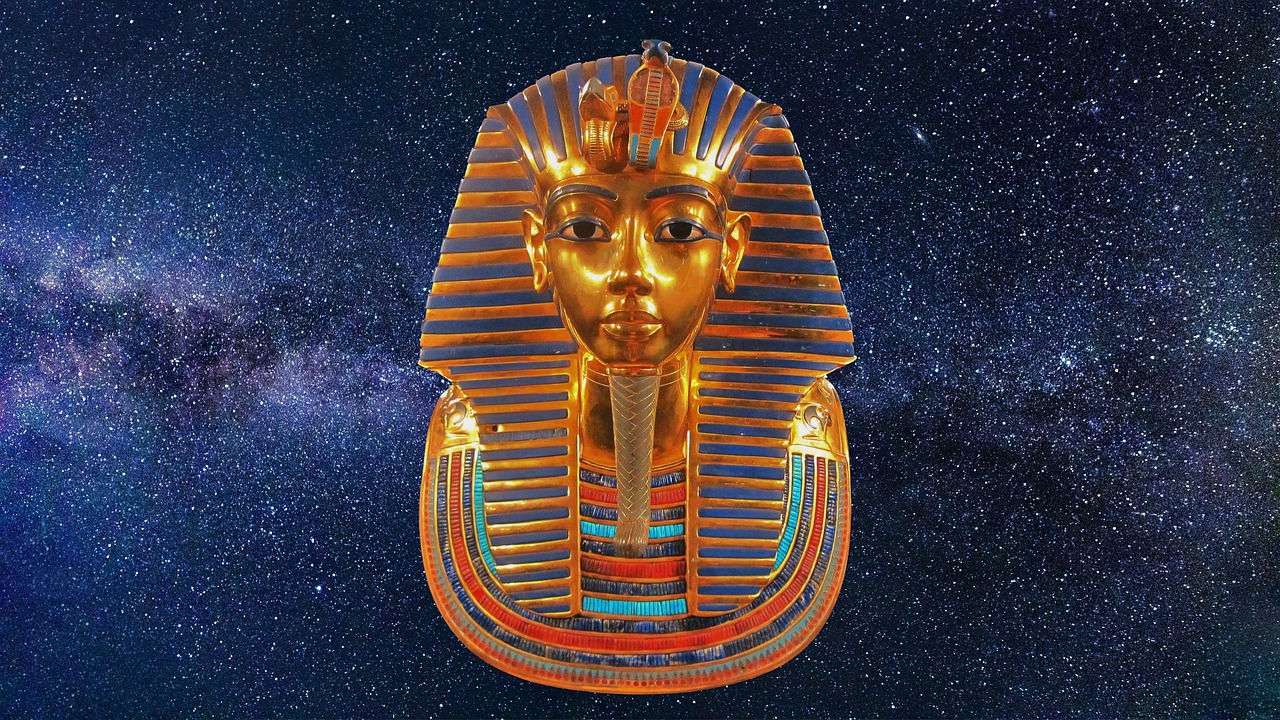 Mask Replica King Tutankhamun Face  - p2722754 / Pixabay