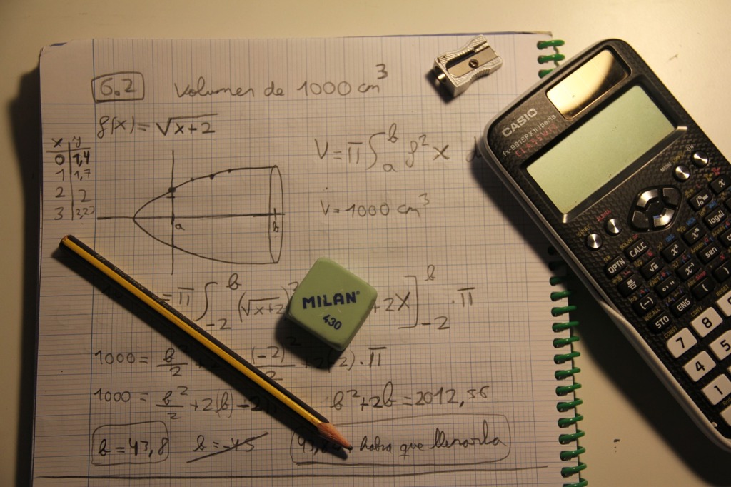 Mathematics Formulas Equation Math  - Dx21 / Pixabay