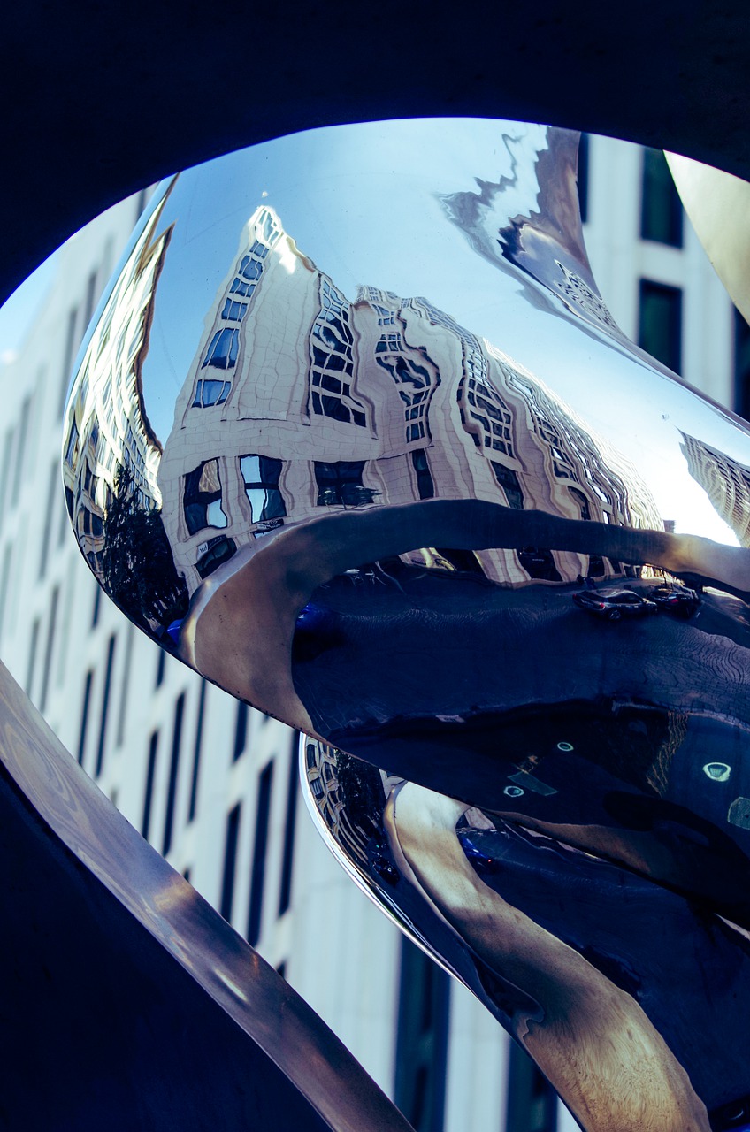 Metal Surface Reflection - wal_172619 / Pixabay