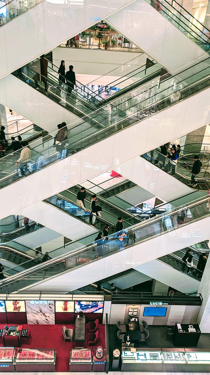 Modern Department Store City  - givesoul / Pixabay