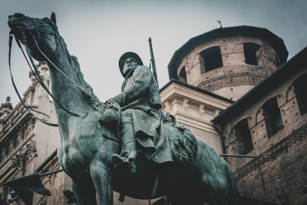 Monument To The Knights Torino  - Antonio_Cansino / Pixabay