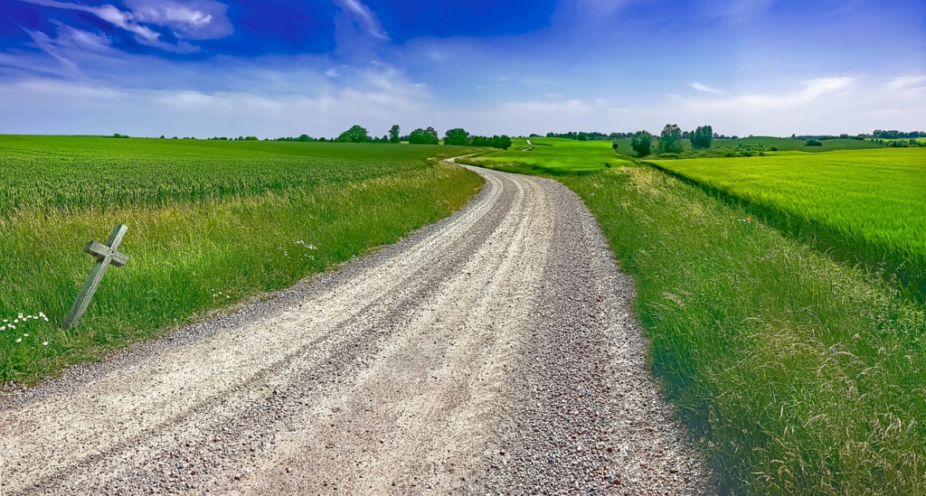 Motocross Road Path Field Bed  - christine_kugel / Pixabay