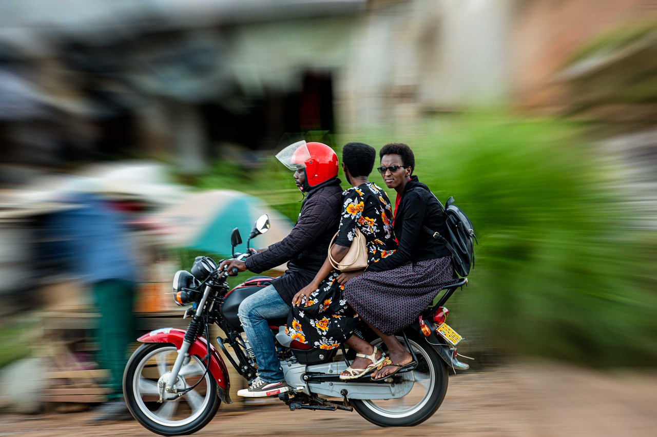 Motorcycle African People Street - consolerCreative257 / Pixabay