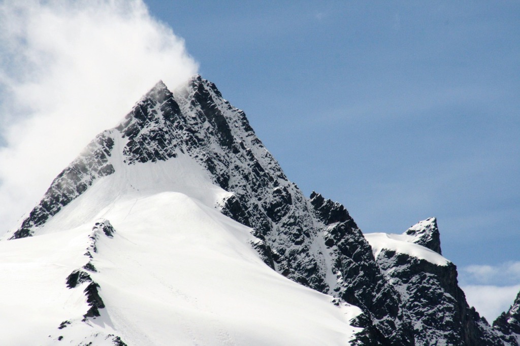 Mountains Peak Snow Grossglockner  - WalterBieck / Pixabay