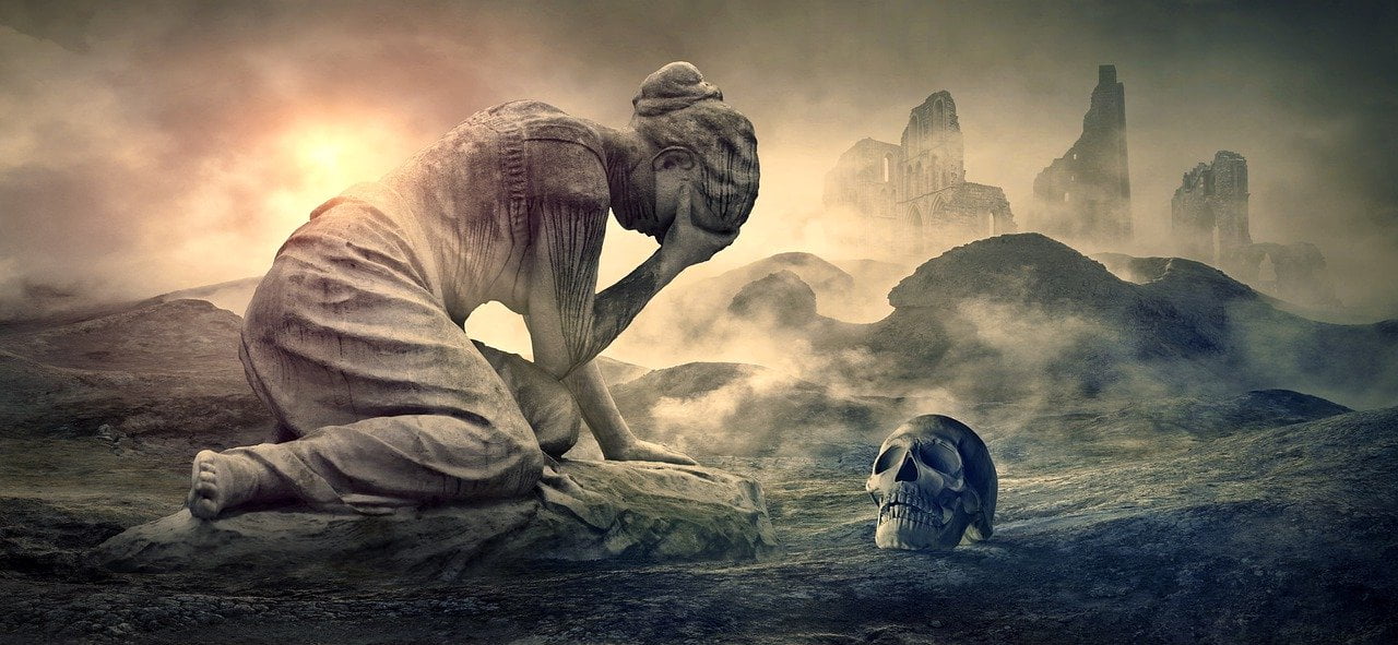 Mourning Woman Cry Destruction  - KELLEPICS / Pixabay