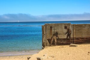 Mural Boat Beach Art Monterey  - Wallula / Pixabay