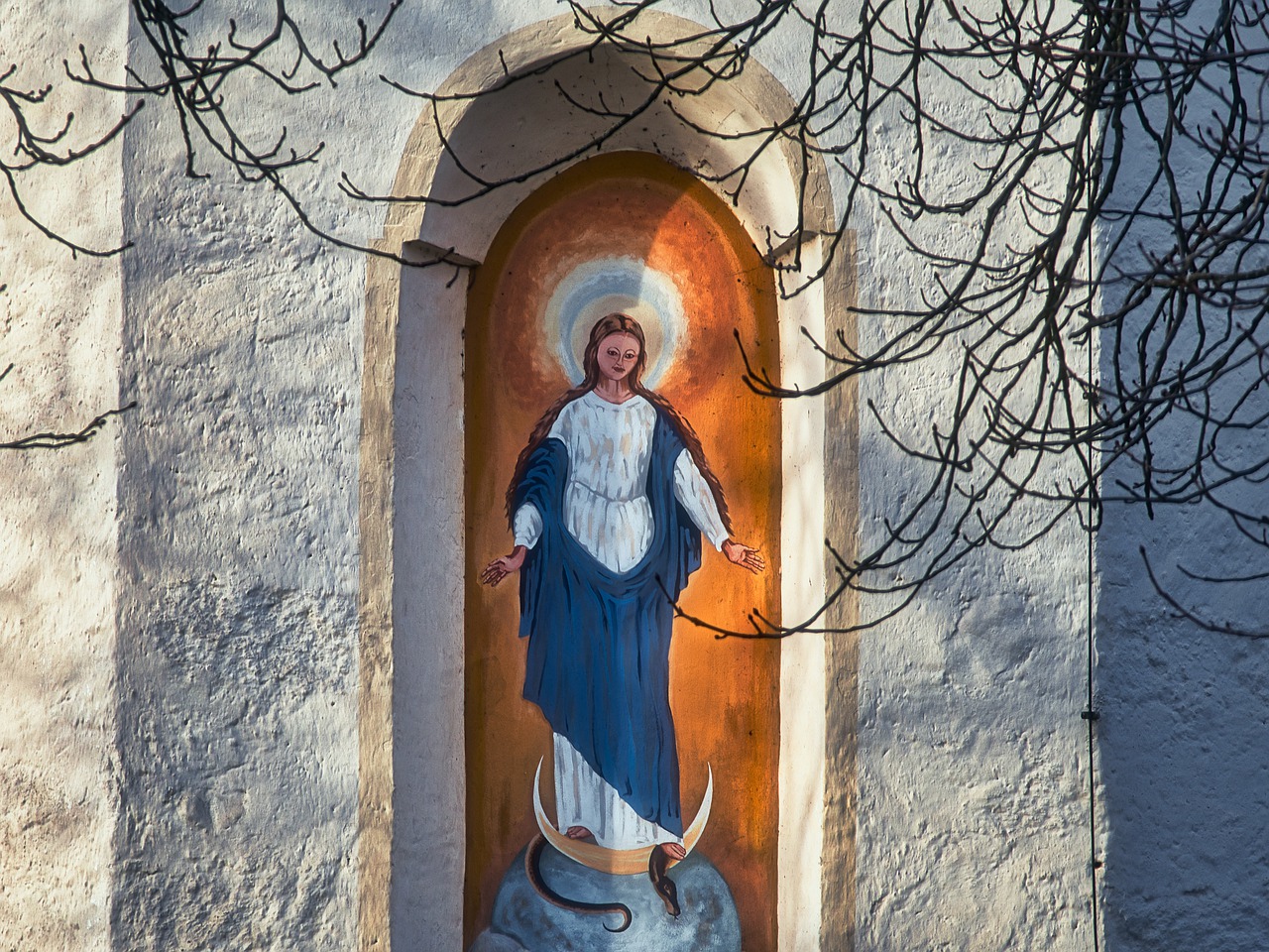 Mural Wall Painting House Facade  - Antranias / Pixabay