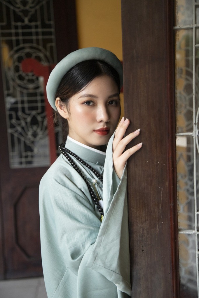 National Costume Vietnamese Girl  - MINHTHIEN739 / Pixabay