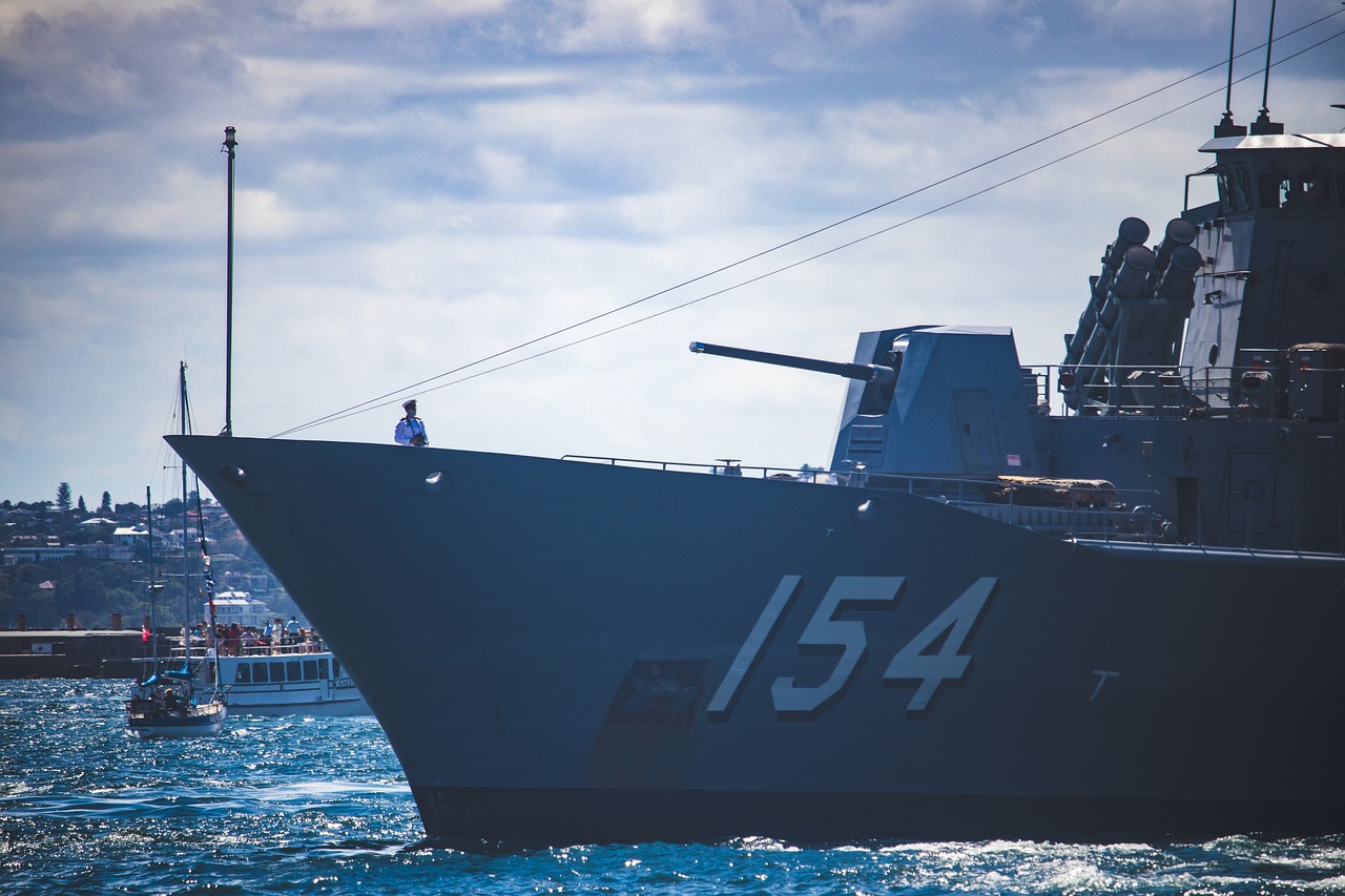 Navy Battleship Gun Sea Sailor  - Squirrel_photos / Pixabay