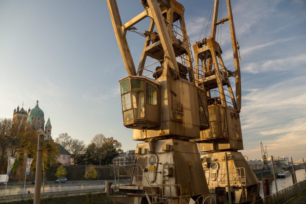 Neuss Harbor Crane Loading Machine  - jonnisanders56 / Pixabay