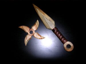 Ninja Weapons Star Wood Japanese  - PublicDomainPictures / Pixabay