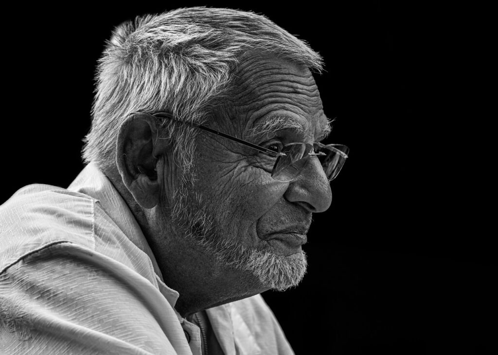 Old Man Wisdom Old Man Elderly  - jatocreate / Pixabay