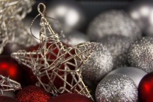 Ornament Christmas Ball  - motaztawfik / Pixabay