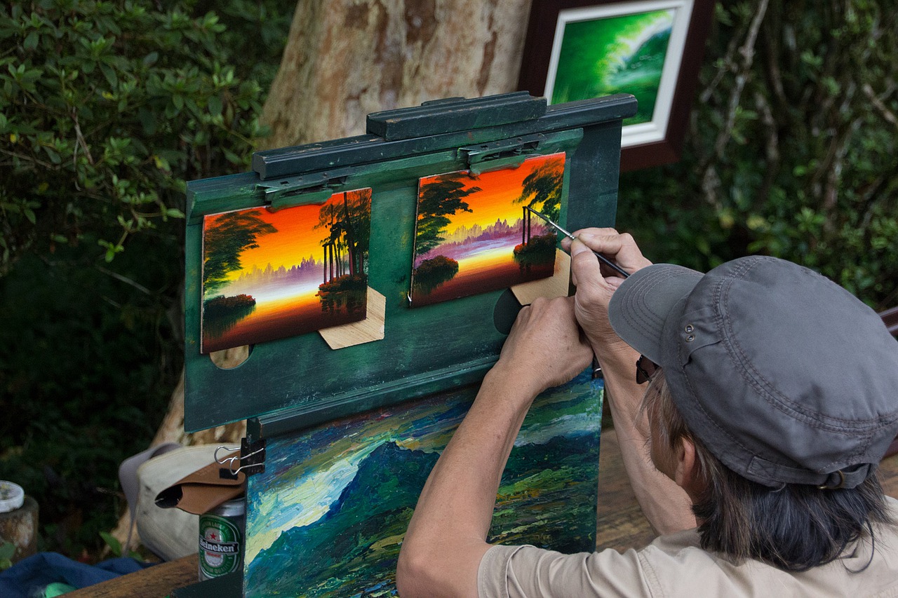 Painting Artist Art Paint Drawing  - murphychen / Pixabay