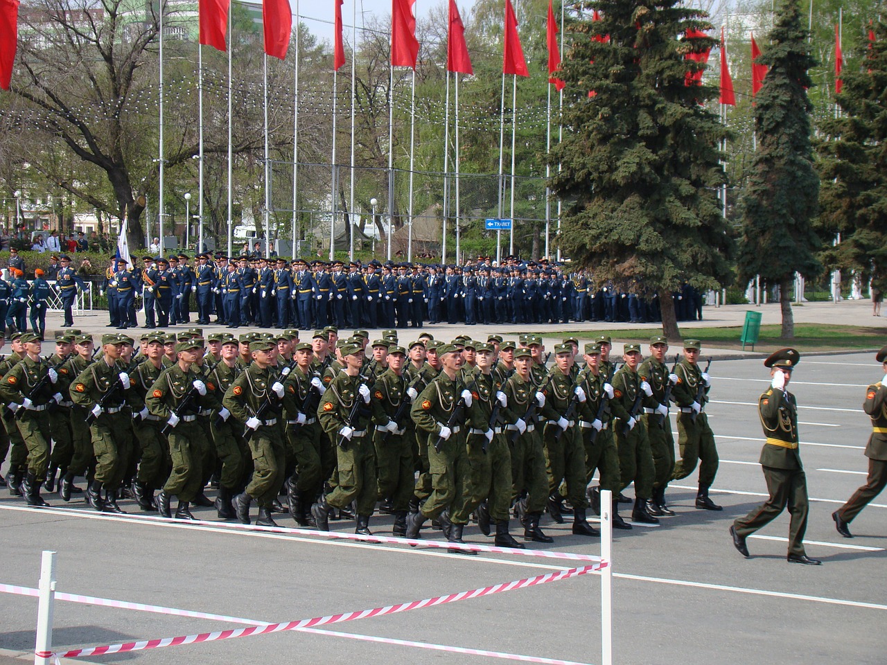 Parade Victory Day Samara Russia - takazart / Pixabay
