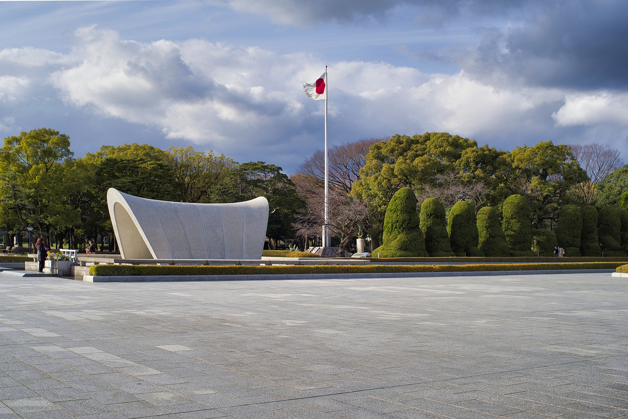 Park Destination Memorial  - djedj / Pixabay