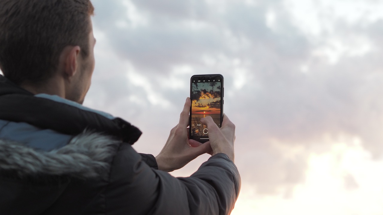 Phone Sunset Photo Sea Ocean Sky - ASPCT / Pixabay