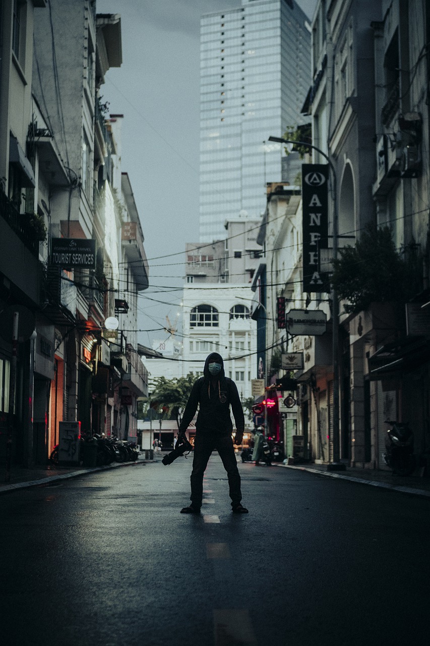 Photographer Man Street Camera  - Henryphoto / Pixabay