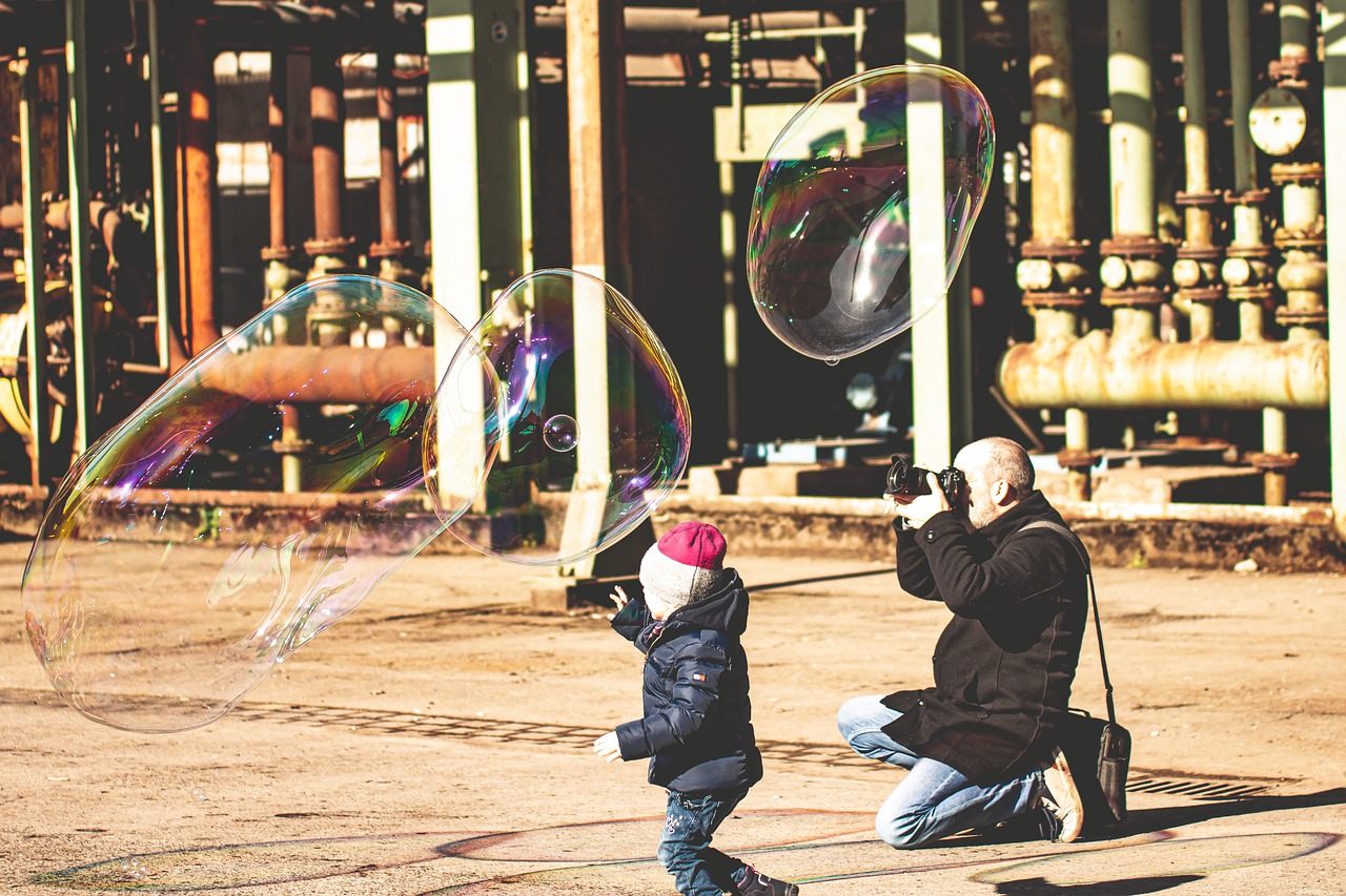 Photographer Photo Shoot  - sgrunden / Pixabay