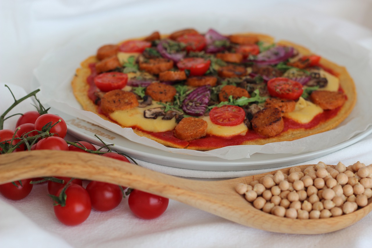 Pizza Food Vegetarian Vegan Dish  - Veganamente / Pixabay
