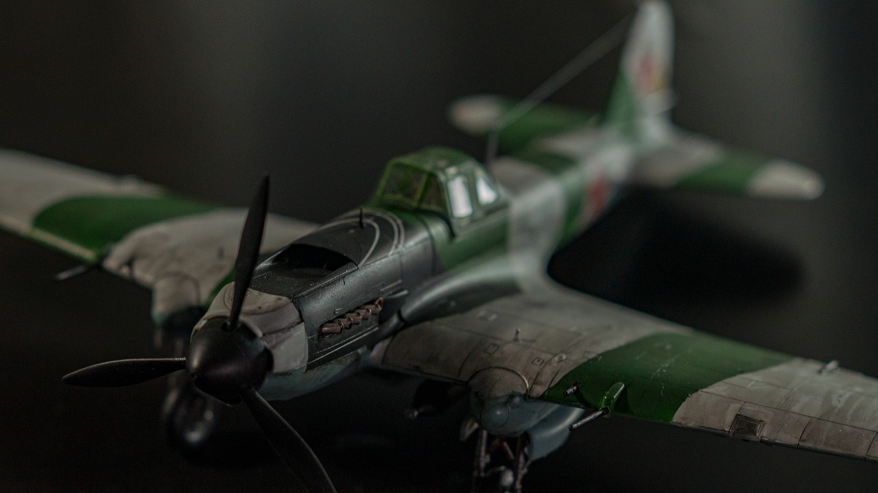 Plane Toy Il  Sturmovik Modelling  - Matias_Luge / Pixabay