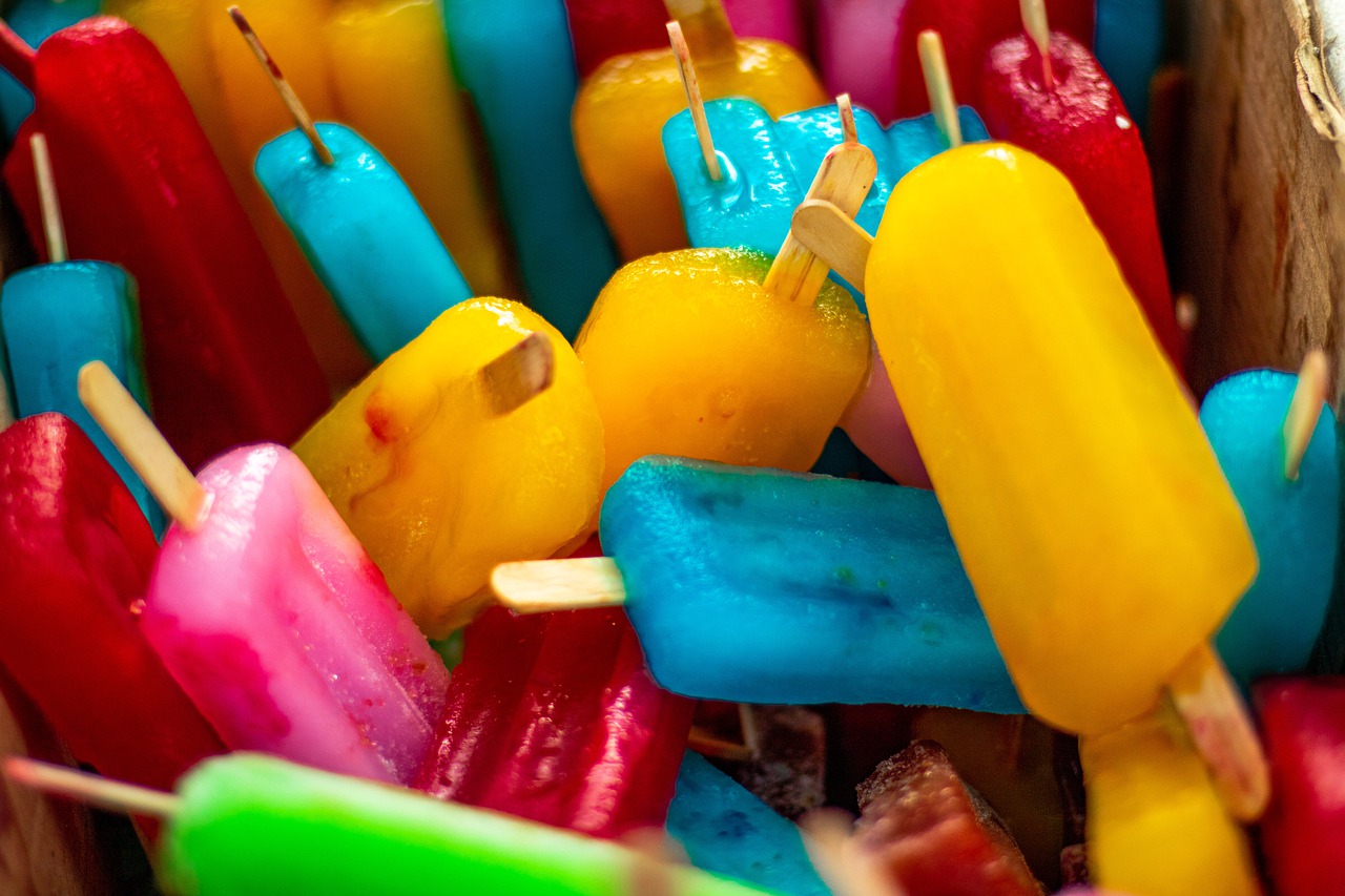 Popsicle Ice Cream Dessert Ice Pop  - joan_njenga / Pixabay