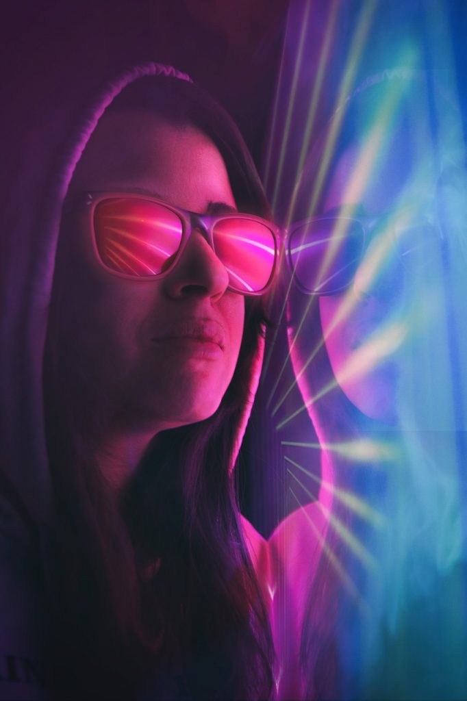 Portrait Quarantine Woman Glowing  - sofdoug / Pixabay