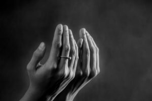 Pray Hands Islamic Man Prayer  - artadyagumelar / Pixabay