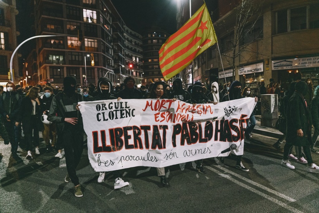 Protest Crowd Democracy  - Antonio_Cansino / Pixabay