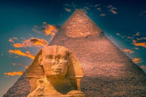 Pyramid Sphinx Monument Ancient  - TheDigitalArtist / Pixabay
