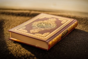 Quran Islam Book Muslim Islamic  - Essam5 / Pixabay