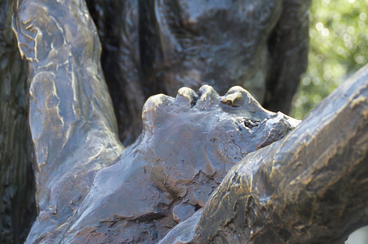 Racism Statue Monument Black  - XianStudio / Pixabay