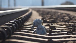 Railroad Stuffed Animal Old  - Ta-daam / Pixabay