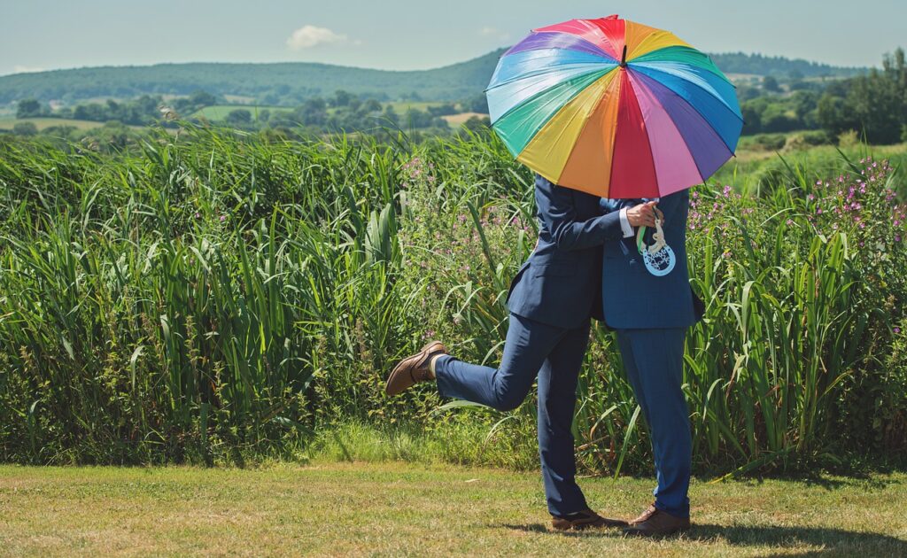 Rainbow Gay Couple Homosexual Lgbt  - LollipopPhotographyUK / Pixabay