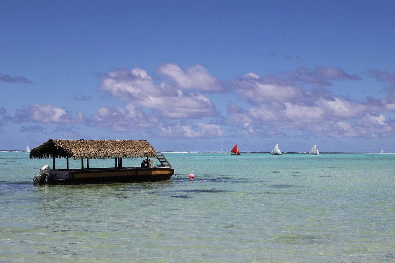 Rarotonga Island Pacific Flat - Nel_Botha-NZ / Pixabay