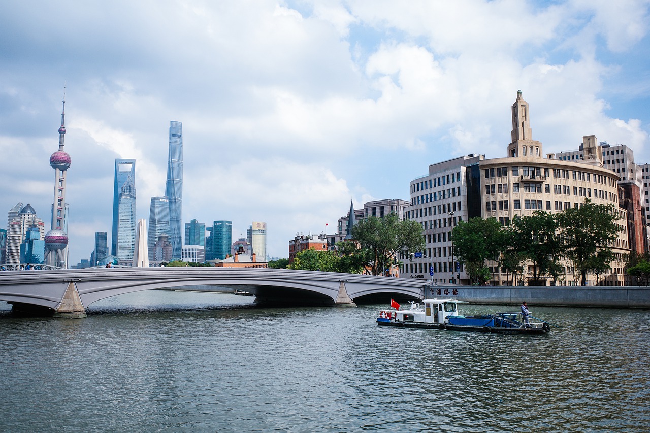 River City Boat Travel Tourism  - 硝破 / Pixabay