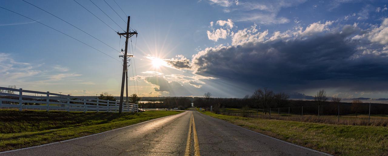 Road To The Sun Sunset  - royharryman / Pixabay