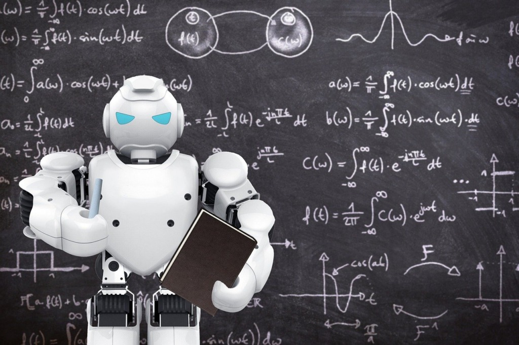 Robot Teacher Blackboard Class  - Tumisu / Pixabay