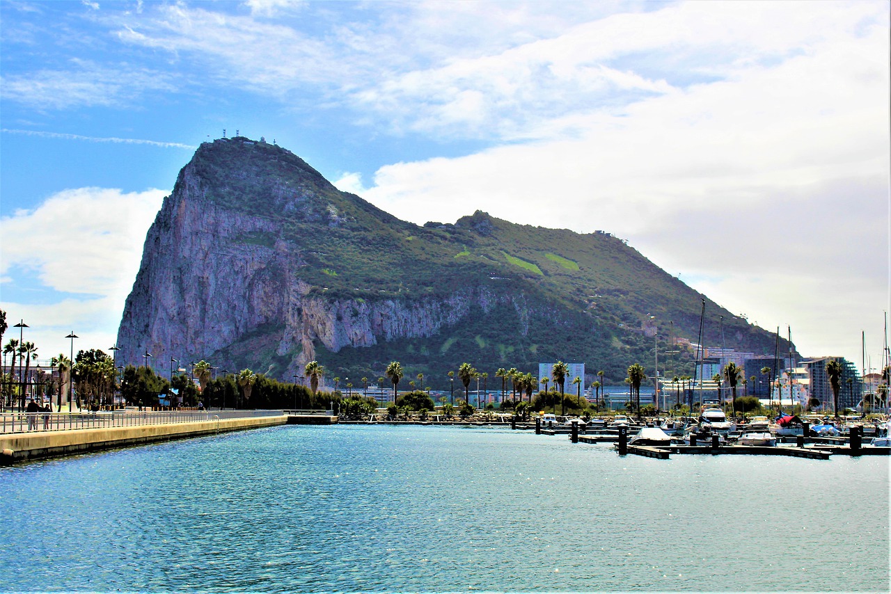 Rock Of Gibraltar Port Sea Yachts - randomwinner / Pixabay