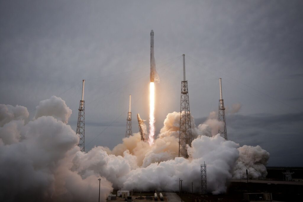 rocket launch spacex lift off 693206