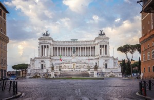 Rome Italy Vittoriano Roma Palace  - Leonhard_Niederwimmer / Pixabay