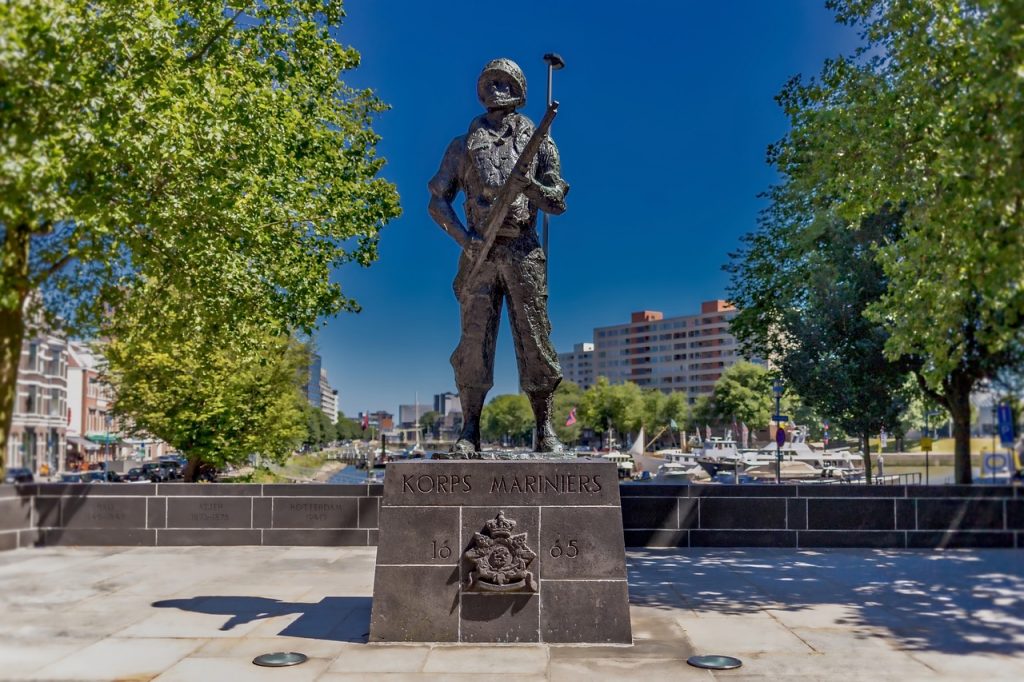 Rotterdam Memorial Dutch Marines  - ddzphoto / Pixabay