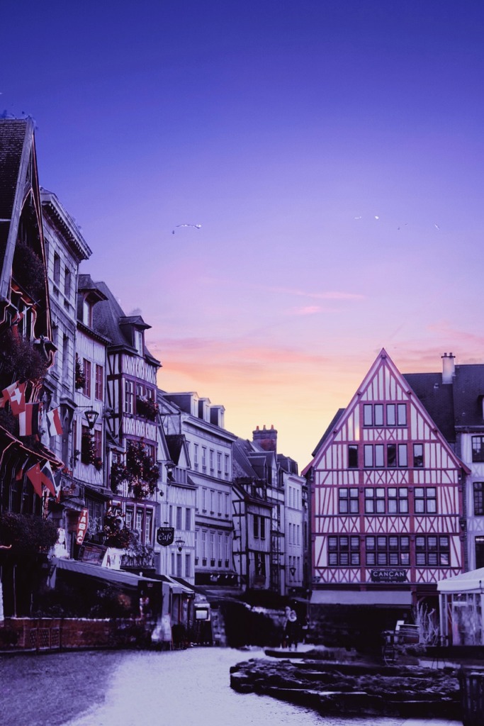Rouen France City Houses Buildings  - elvisbilajbegovic / Pixabay