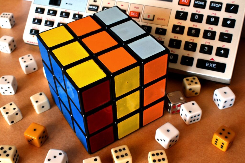 Rubik S Cube Cube Rubik Dice Pc  - papazachariasa / Pixabay