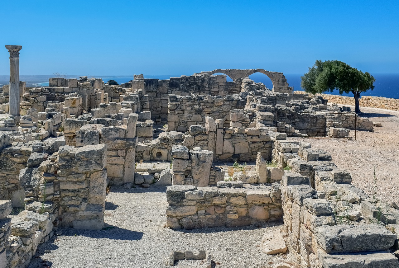 Ruins Archaeological Site Cyprus - dimitrisvetsikas1969 / Pixabay