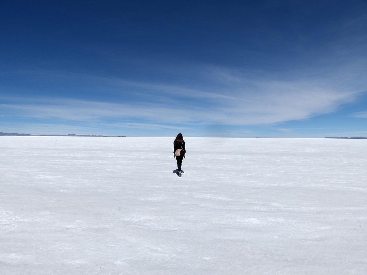 Salar De Uyuni Salt Salt Flat Woman  - WaSZI / Pixabay