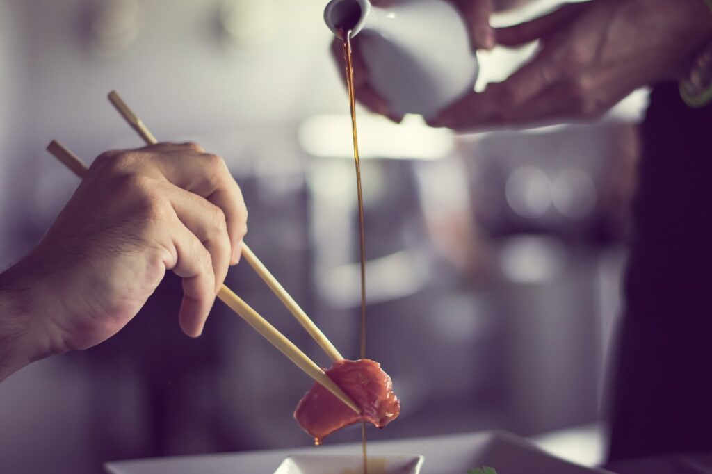 Salmon Soy Japanese Cook Fish Food  - juangallardosevilla / Pixabay