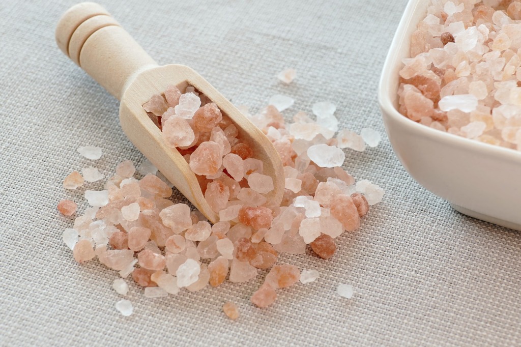 Salt Himalayan Salt Seasoning  - pictavio / Pixabay